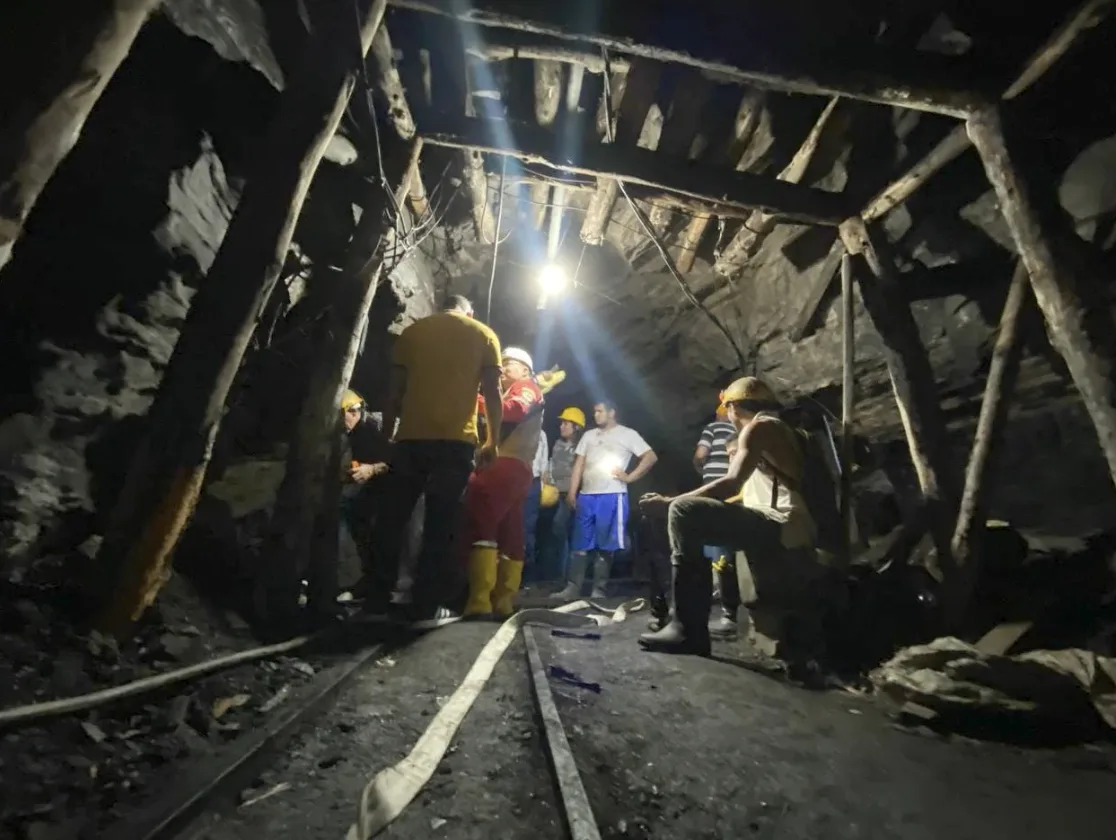 Siguen las labores de rescate en Mina Nechi de Amagá, para sacar a mineros atrapados