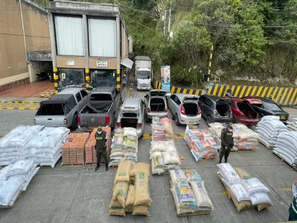 En Rumichaca pararon a la ‘Caravana de Los Arroceros’ y les quitaron $74 millones en mercancía