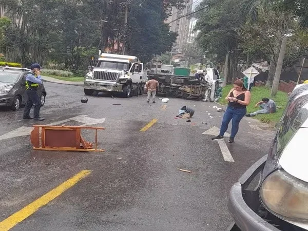 Accidente en Sabaneta, Antioquia.