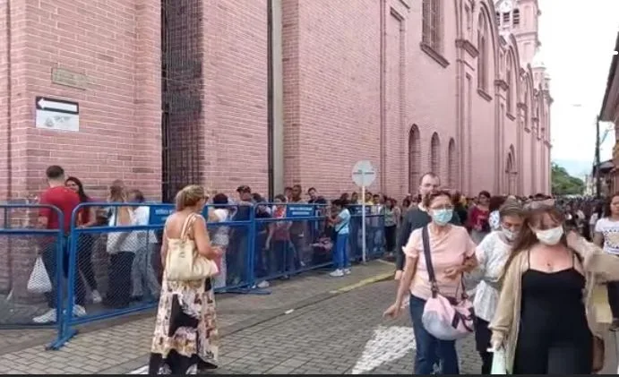 Basílica de Buga nuevo año