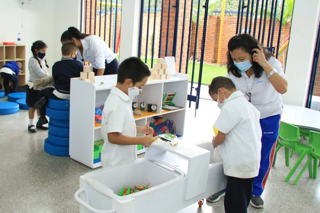 Colegio Comfandi Calipso en Cali