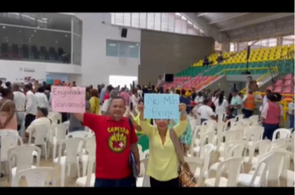 Petro no fue ni a la Cumbre de Empresarios ni a la asamblea popular en Cartagena