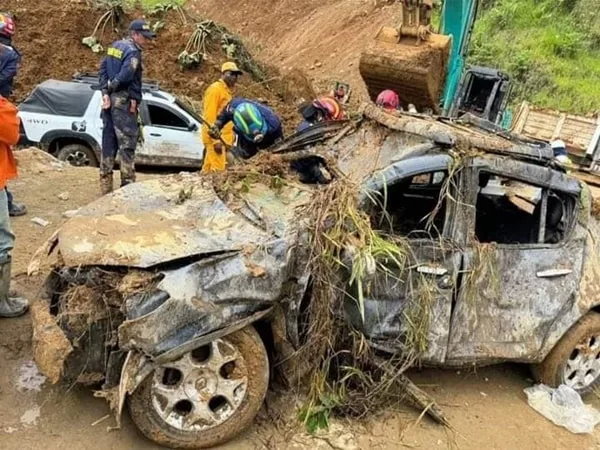 El sobreviviente de la tragedia de Chocó, relata que vio el momento exacto cuando se produjo el deslizamiento de tierra, y al quedar bajo el lodo perdió el conocimiento
