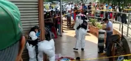 sicarios a pie en Cali
