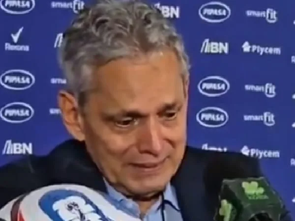 Reynaldo Rueda, DT de Honduras.