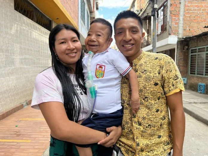 Zahid, el niño de 6 años con una enfermedad huérfana, aprendió a comunicarse: Así es su valiente lucha en Cali