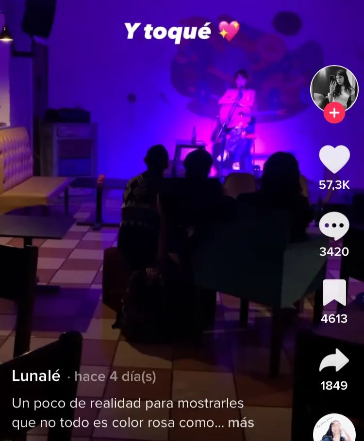 "Es aprendizaje", cantante colombiana fue a cantar y nadie fue a verla en Puebla, México