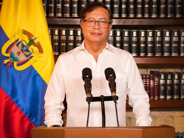 Gustavo Petro, nominado al Nobel de la Paz.