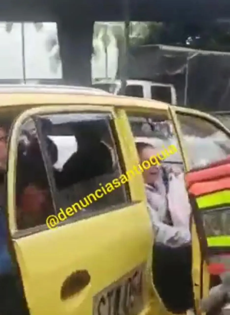 un taxi y
