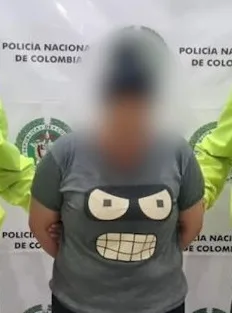 Denuncian que la mujer además de grabar los hechos también los difundía a través de las redes sociales.