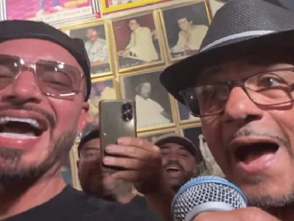 J Balvin y 'Moncho' Santana.