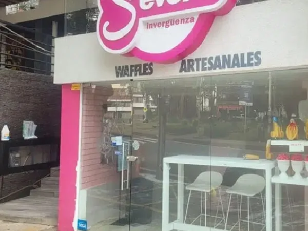 Severo Sinvergüenza, local de waffles artesanales en Cali.