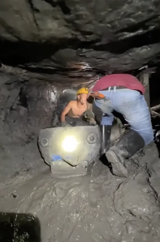 Siguen las labores de rescate en Mina Nechi de Amagá, para sacar a mineros atrapados
