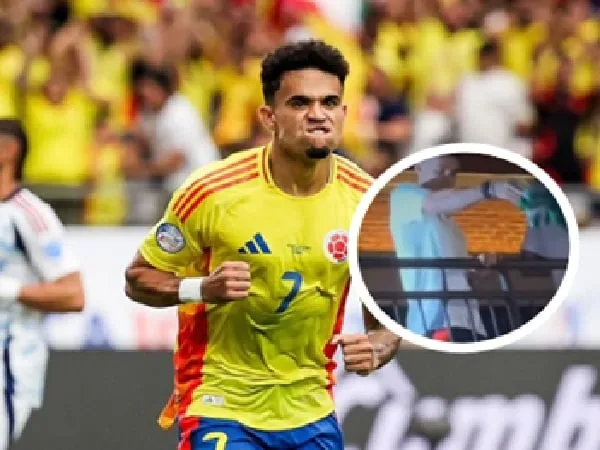 Luis Díaz en banderazo a la Selección Colombia.