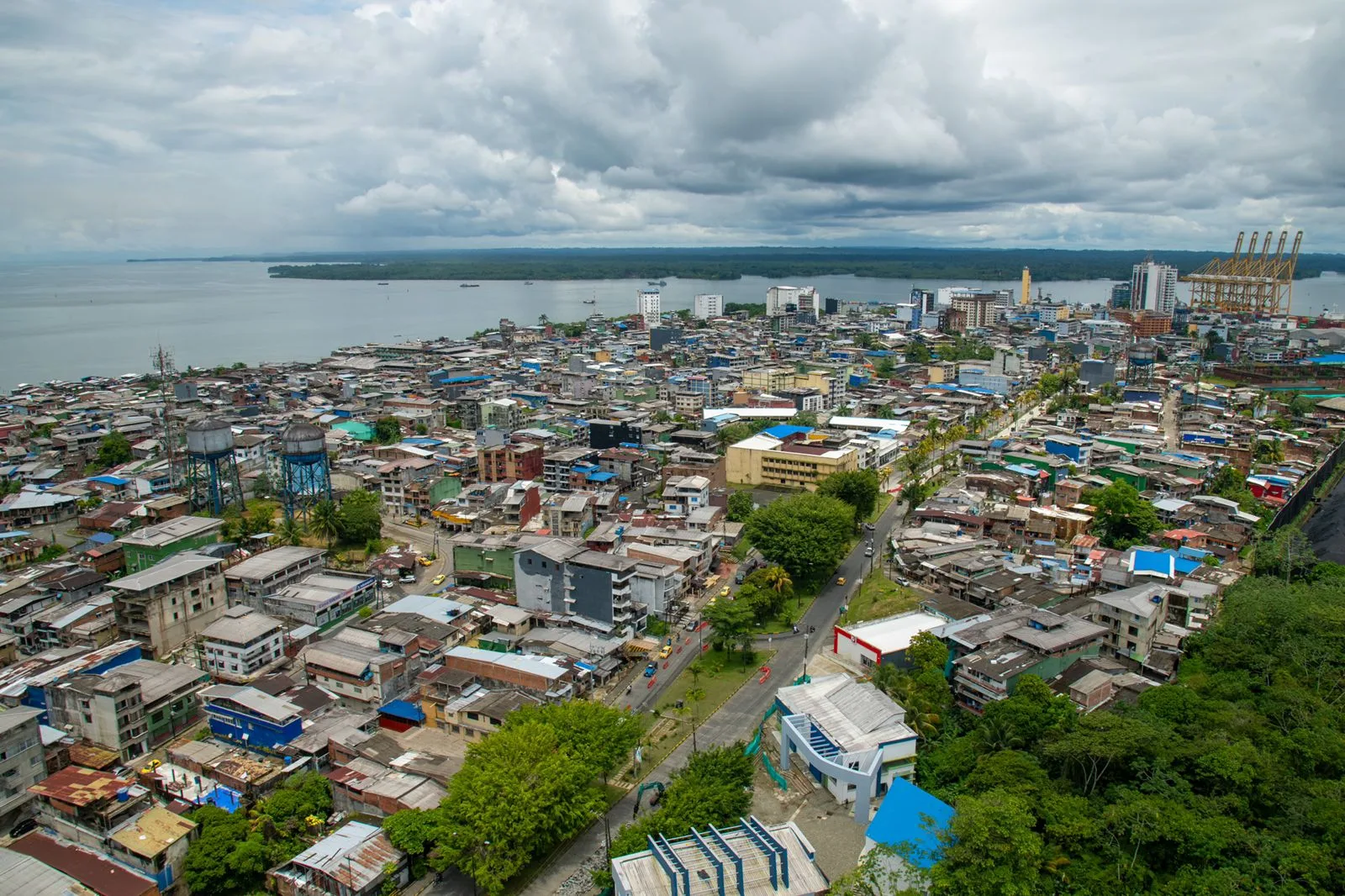 Buenaventura puerto del pacífico
