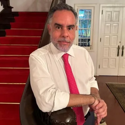 Armando Benedetti tiene cuatro investigaciones judiciales en curso Petro