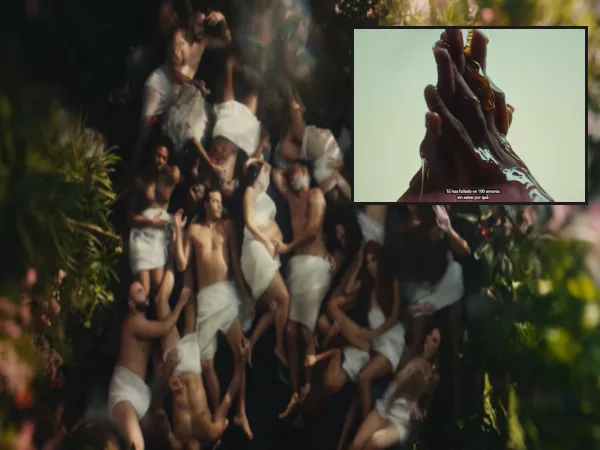 "Solo conmigo": El polémico video de Romeo Santos, "explícito" presentando a su esposa embarazada