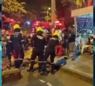 Lograron rescatar el pie a la niña "sin lesiones de gravedad", cayó en un drenaje en Cali