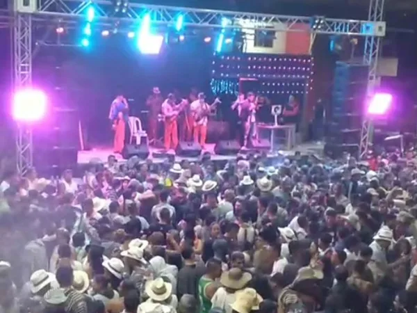 Colon Gñenova riña con muertos