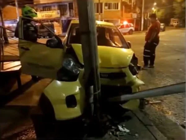 Autoridades investigan si el ataque sicarial al taxista, estaría relacionado con un posible hurto; en Cali piden redoblar la seguridad