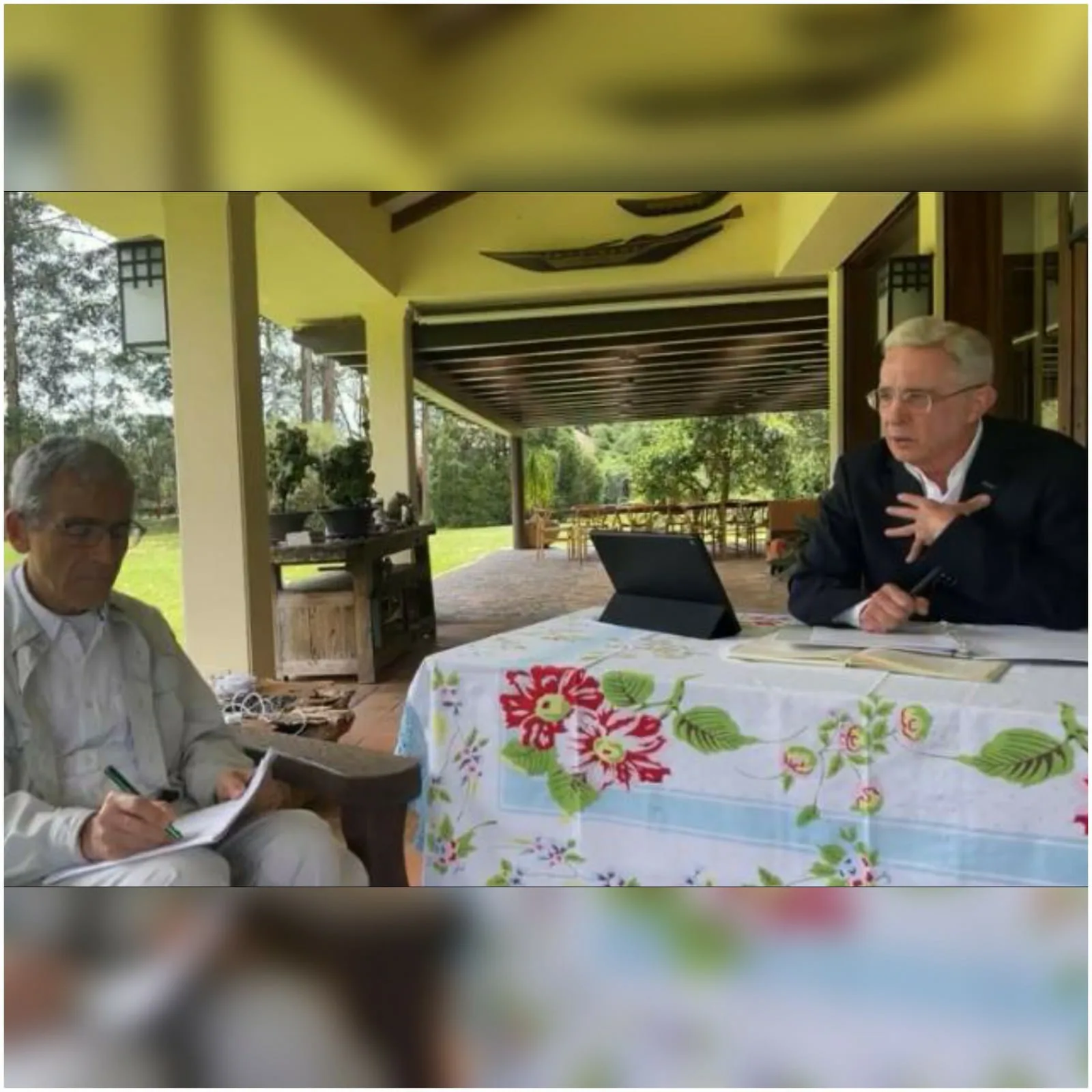 expresidente Uribe reunión Comisión de la Verdad
