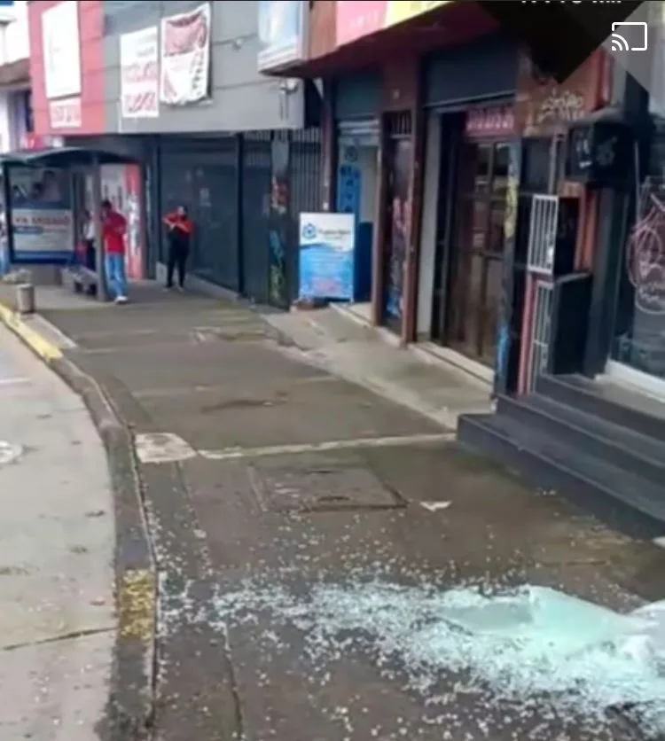 Calle 5 Comfenalco