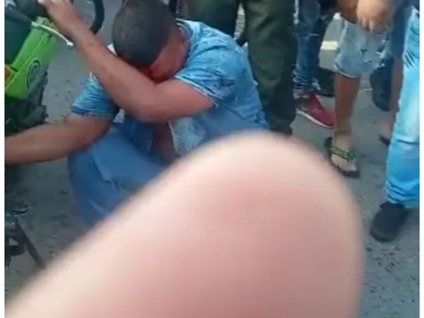 robarle el celular