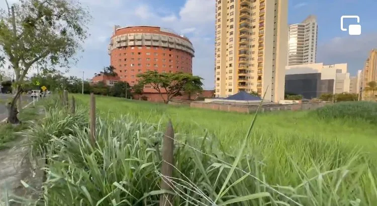 "Ni el dinero, ni la obra", así se quedan muchos compradores con constructoras en Colombia, ¿la única solución? 'entutelar'