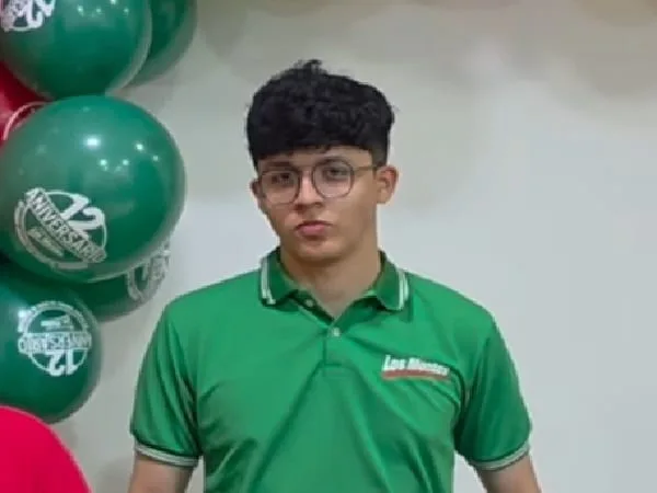 Estudiante que sacó 500 de 500 en Pruebas del Icfes.