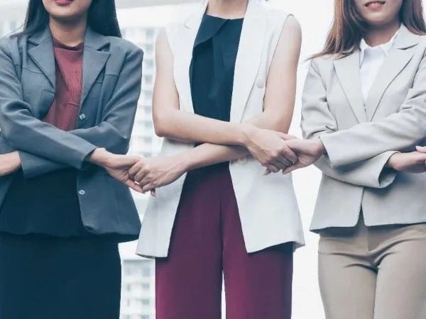 Ideas poderosas para promover la sororidad en empresas