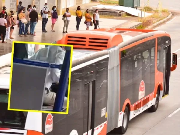 Conductor de Transcaribe se quedó dormido.