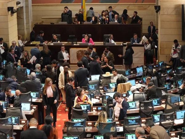 Congresistas de Colombia recibirán aumento salarial desde hoy: esta es la cifra establecida
