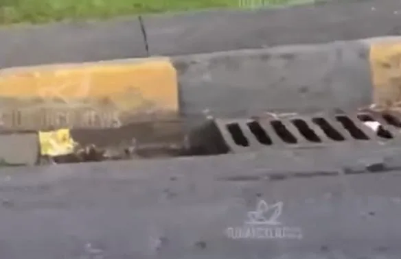 Alcantarillas destapadas el riesgo otro riesgo en las calles de Cali, en Barranquilla ya murió una joven por una alcantarilla destapada
