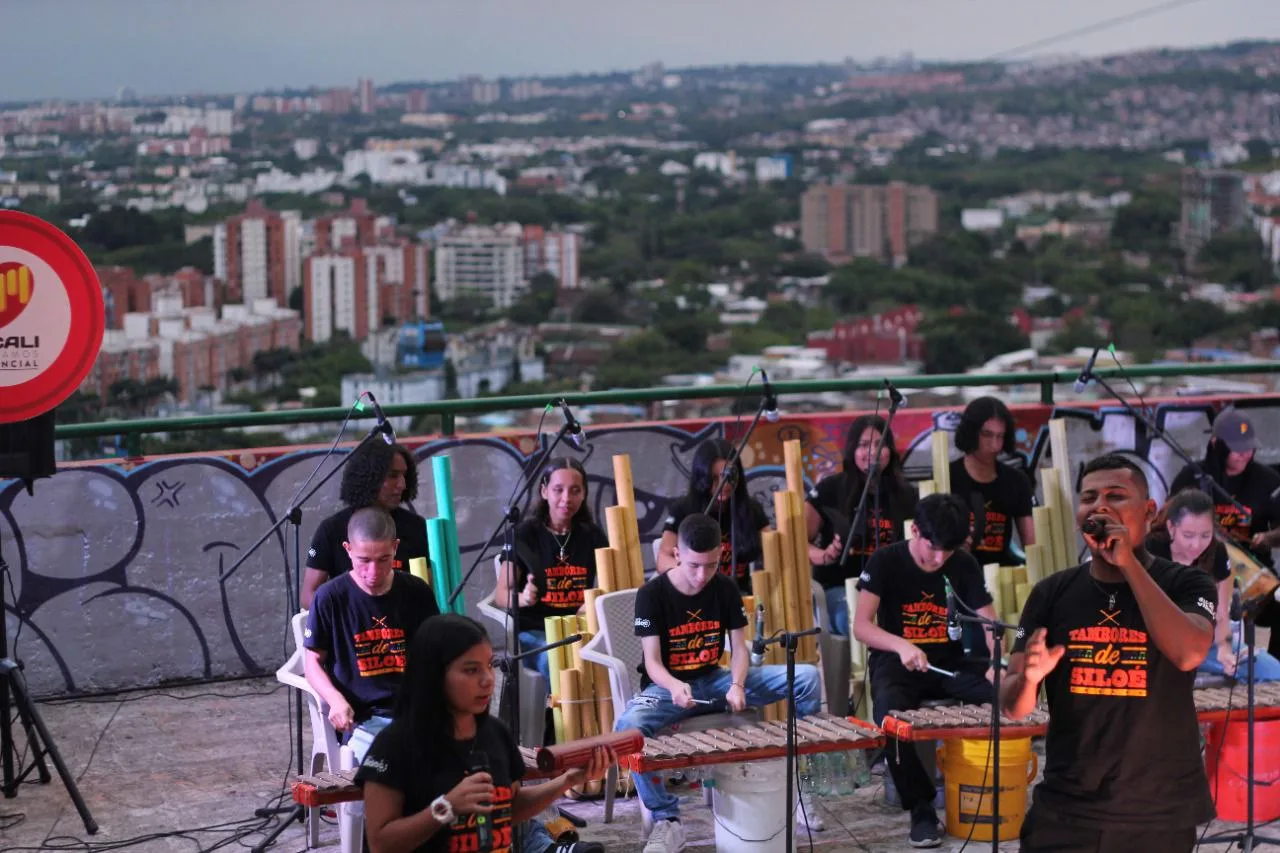 Tambores Siloé - Comuna 20 música Siloé música turismo