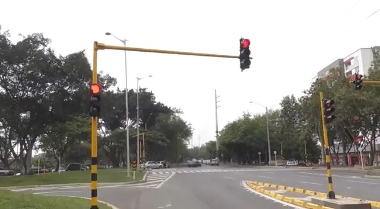 red de semáforos en Cali