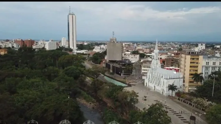“Hay de todo” en la ruta turística de Cali: gastronomía, rumba y naturaleza.