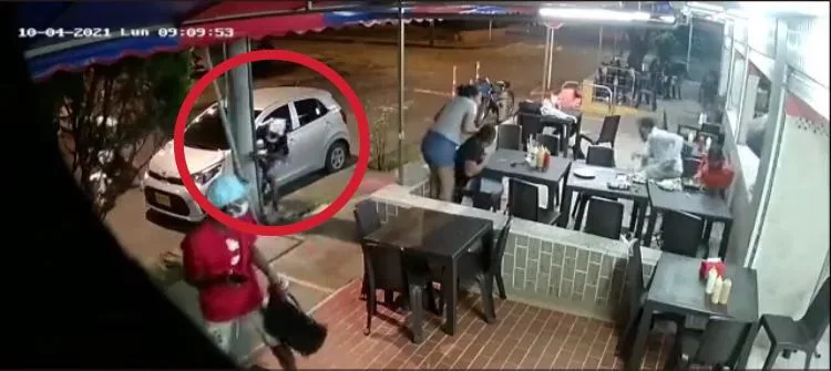 ladrones armados quintas de Don Simón.
