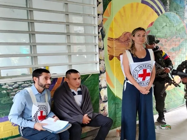 !Júbilo en Nariño¡ En montañas del Cauca liberaron al soldado Juan David Estrada
