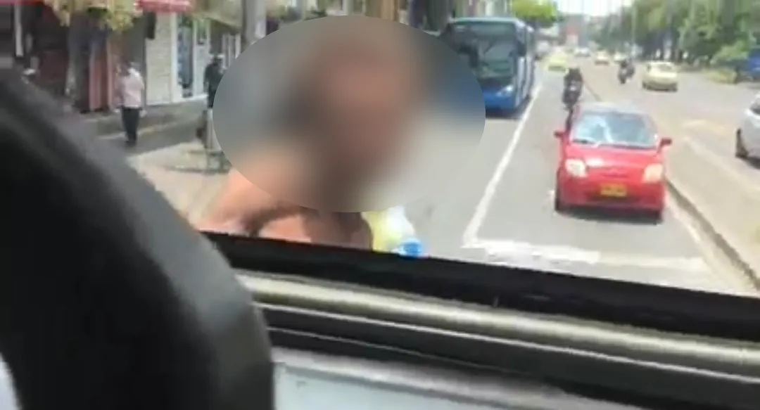 "La Policía recuperó lo robado", pero "a cada rato vienen y se llevan pedazos", denuncian en la estación del MIO de Fray Damian