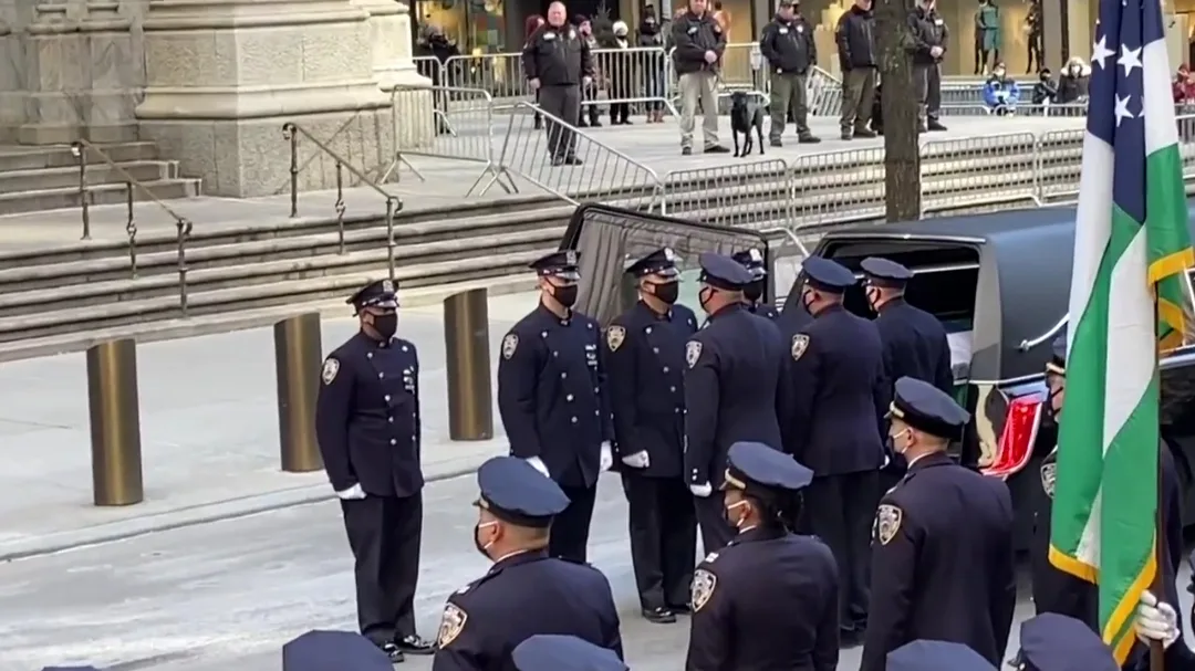 policías en New York funeral Catedral San Patricio
