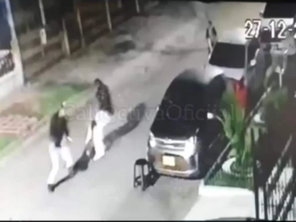 Le dispararon por robarle una cadena, en El Limonar en Cali