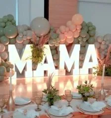 ¿El regalo para mamá?: Muchas ideas y debate por ese "día especial"