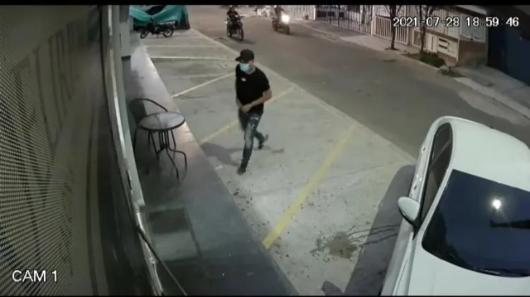 ladrones peluquería Valle del Lili