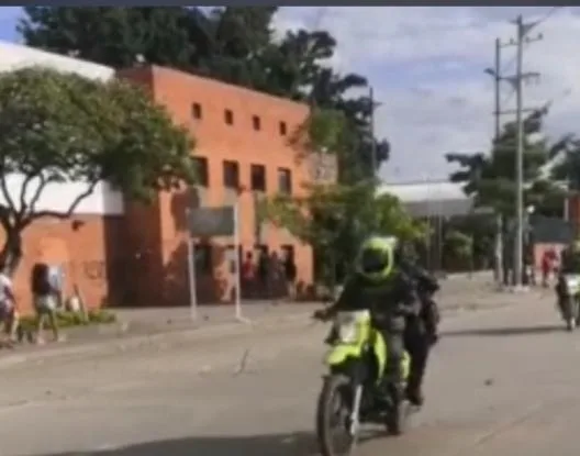 Comfandi Calipso Cali saquero