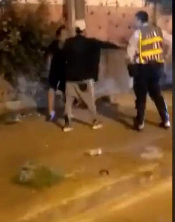 agentes pelea Cali