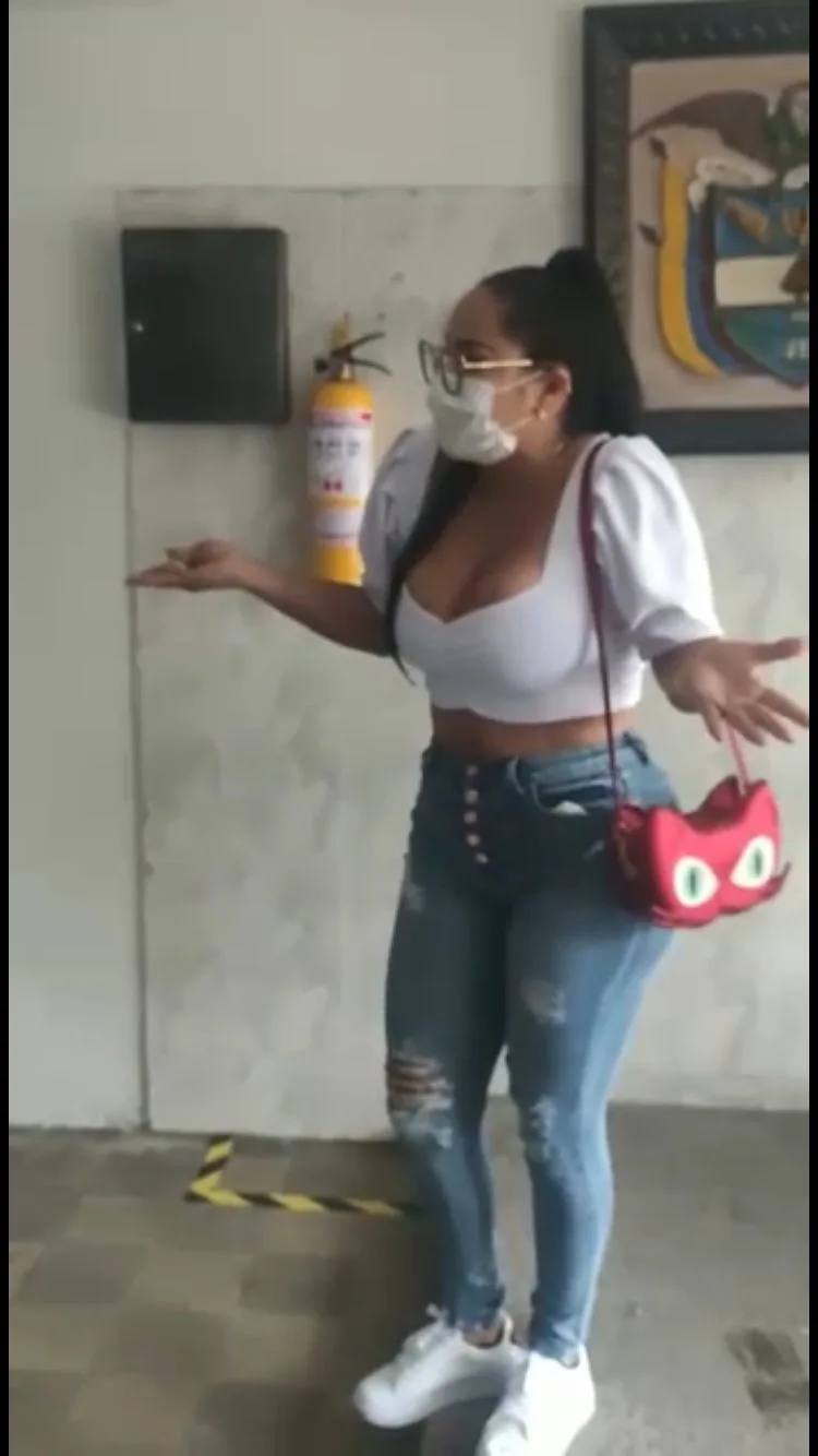 Isa Castro como iba vestida