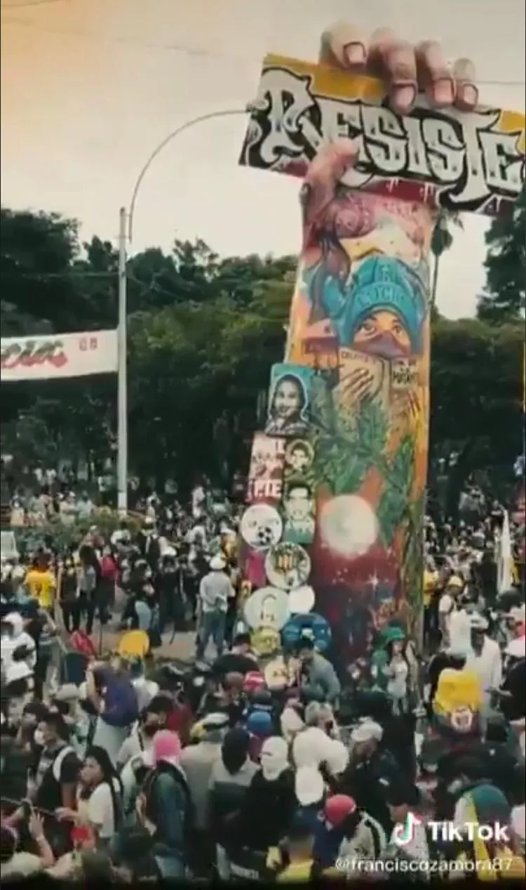 Puerto Resistencia Cali monumento 