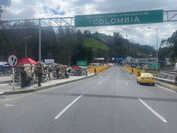 Extranjeros que ingresen a Ecuador deberán presentar certificado de antecedentes penales.