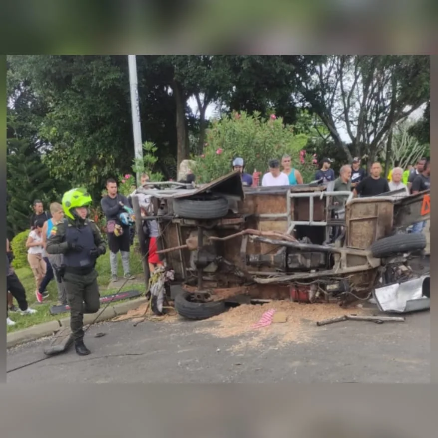 Fuerte accidente en Nápoles, otra víctima mortal en vías de Cali