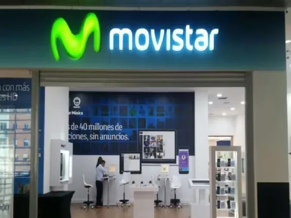 Movistar.